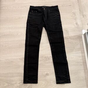 Saint Laurent Classic Black Skinny Jeans for Men JU0029